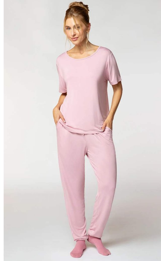Pijama Longo Leve Feminino Lupo